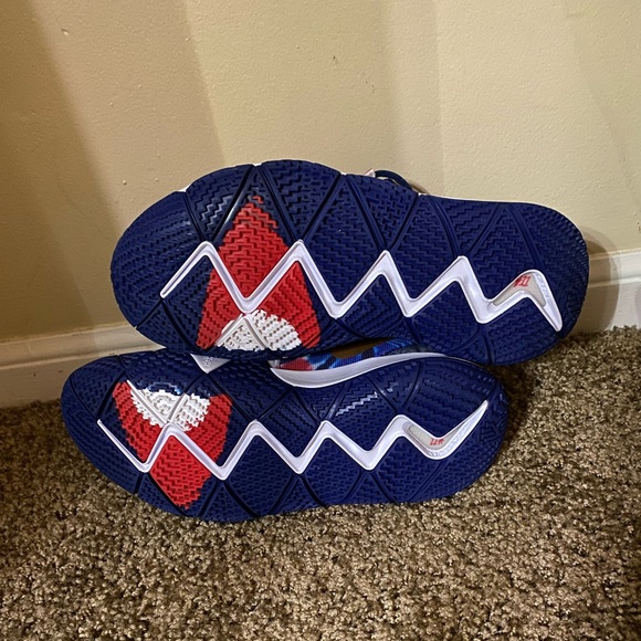 Nike Kyrie Kybird S2 “What the USA” size 5Y GS - Picture 4 of 6
